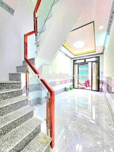 1 tỷ 390tr,  nhà xây mới , gần quận 7 Huỳnh Tấn Phát