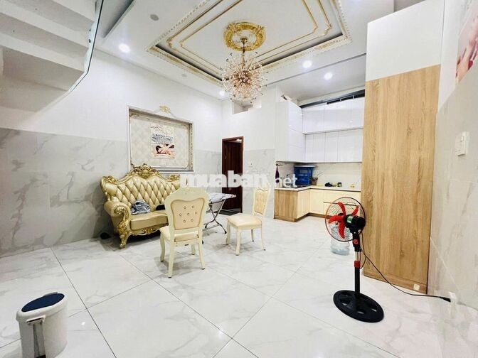 [NCC] CHO THUÊ NHÀ 8PN-8WC MẶT TIỀN NGUYỄN PHƯỚC LAN 