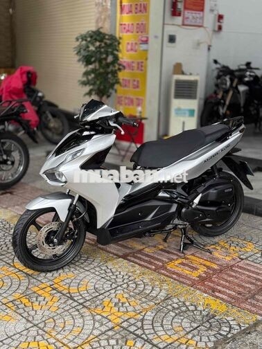 Honda Air Blade 2020 bạc Porsche