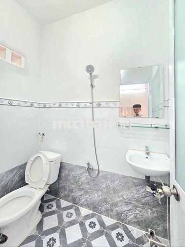 1 tỷ 400 nhà 1 lầu,  gần quận 7 gần cầu Phú Xuân