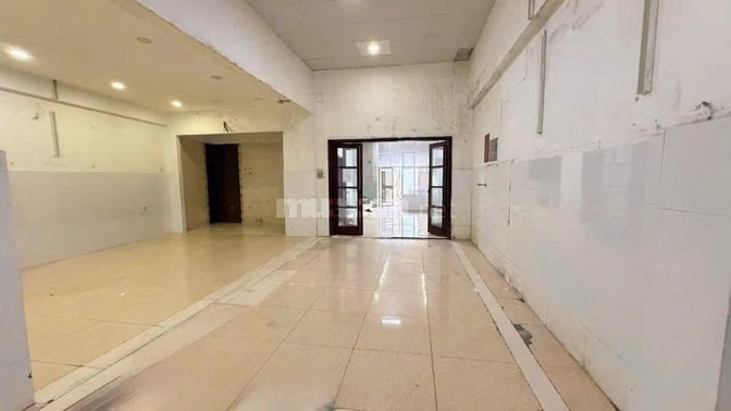 Cho thuê kho hẻm xe tải Lê Trọng Tấn,Tân Phú DT 8x20- giá 25tr