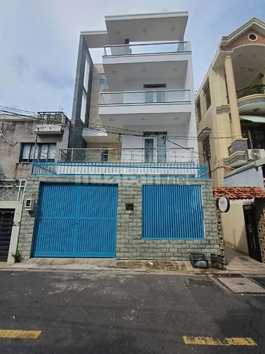 BIỆT THỰ HỒ BƠI MẶT TIỀN ĐƯỜNG KHU THẢO ĐIỀN 173tr/m2