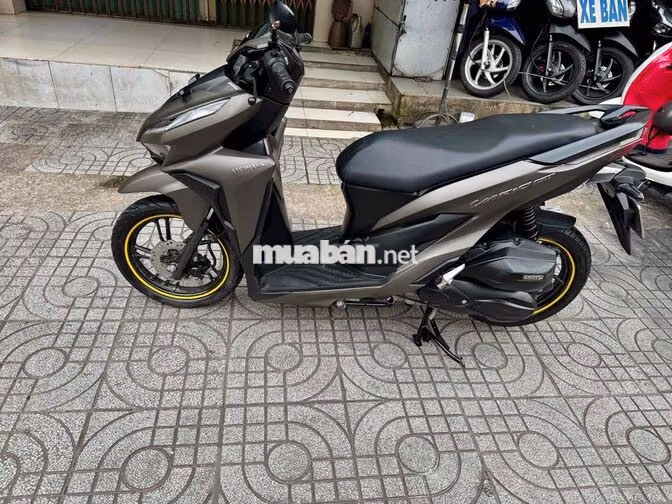 🟡🟡 Vario 150 Nâu đen T9/2020 rất đẹp ngay chủ