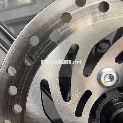 Vision mẫu 2026 xám sporty bánh lớn, 1100km, 9 chu
