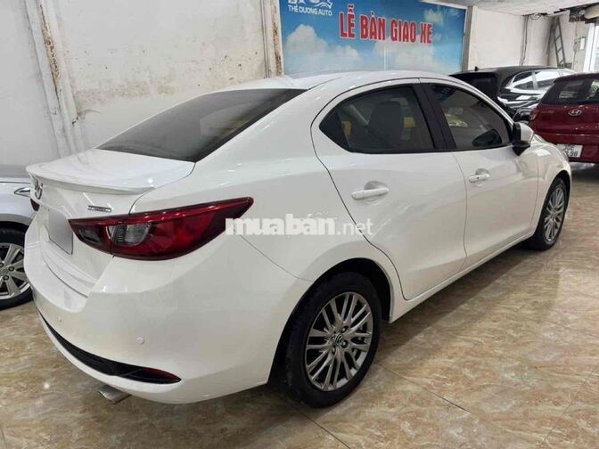 Mazda Mazda 2 Luxury 2021 Trắng Tự động