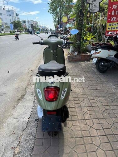 Piaggio Vespa Sprint 2023 Xanh bơ 3000km