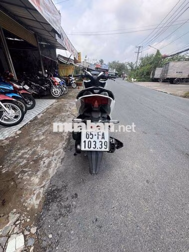 Honda Vario 150 2020 Trắng đen