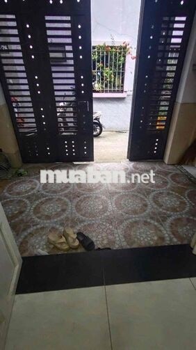 nhà đẹp 1 lầu 3pn2wc đ 38 HXHgần chợ hiệp bình