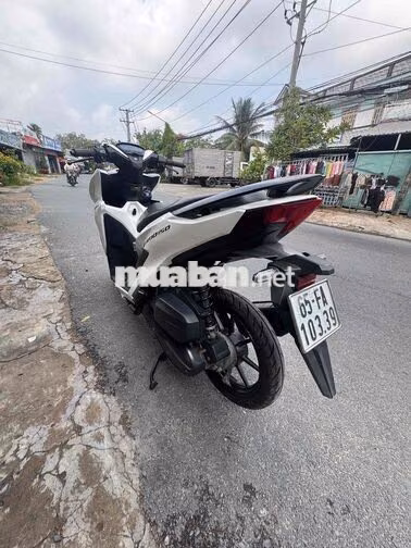 Honda Vario 150 2020 Trắng đen