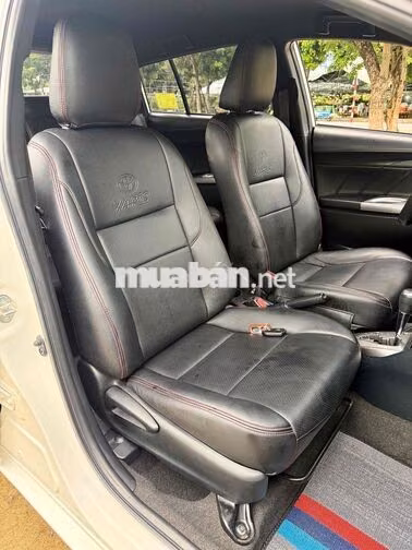 Toyota Yaris 2016 1.3AT Bản G Trắng
