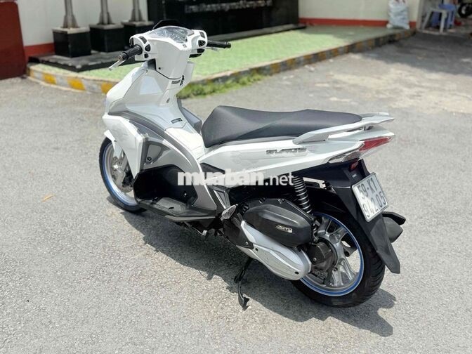 Honda Air Blade 125cc .Trắng - HỖ TRỢ GÓP / NỢ 6