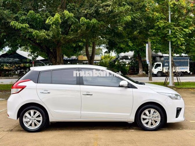 Toyota Yaris 2016 1.3AT Bản G Trắng