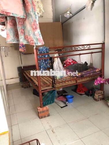 Cho thuê căn hộ tập thể A2 Văn Chương, Khâm Thiên