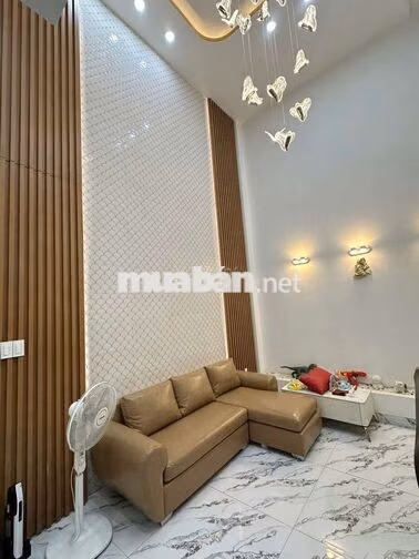 CHO THUÊ NHÀ GIÁ RẺ ĐẸP 4PN 4WC 18TR 