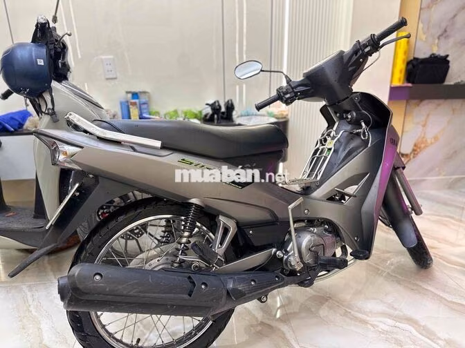 Yamaha Sirius 2022 Xám 11000 km