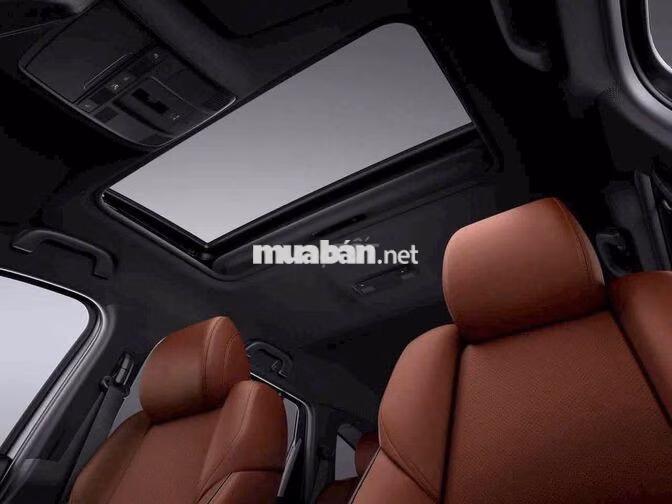 Mazda CX-8 Luxury Trắng 7 chỗ