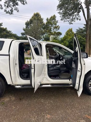 Mazda BT-50 2.2L 2019 Tự động Trắng