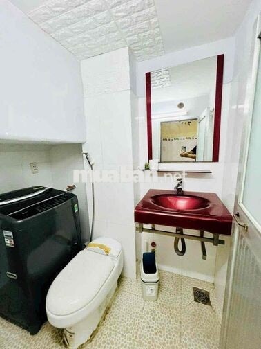 Nhà cho thuê 4 phòng ngủ Phạm Văn Chiêu