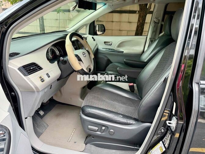 Toyota Sienna 3.5L SE 2010 Đen Mỹ bản Sport full