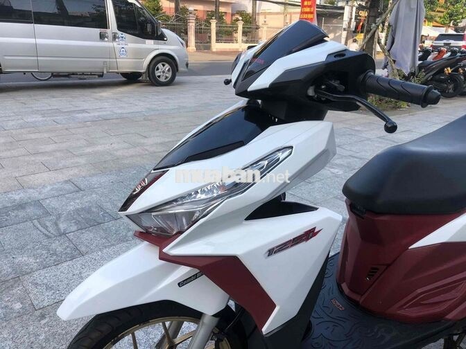 Honda Click Thái 125 2016 Trắng Đỏ Mâm Đồng