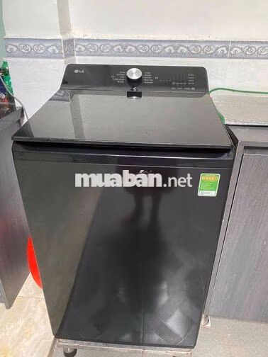 Phòng riêng q8 ban công lớn 50m2
