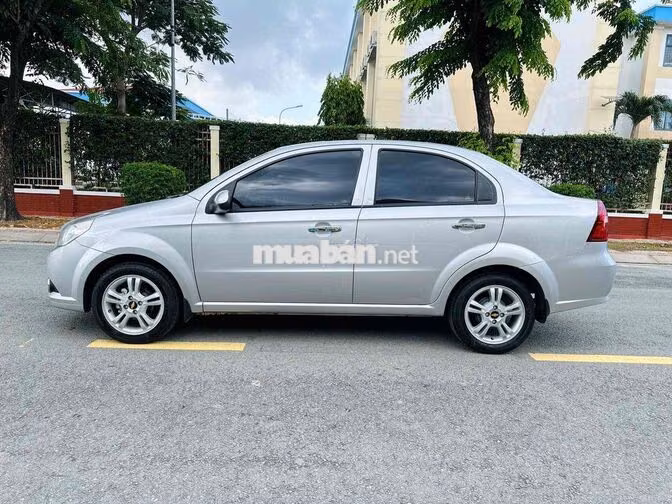 Chevrolet Aveo 2014 Tự động Bạc