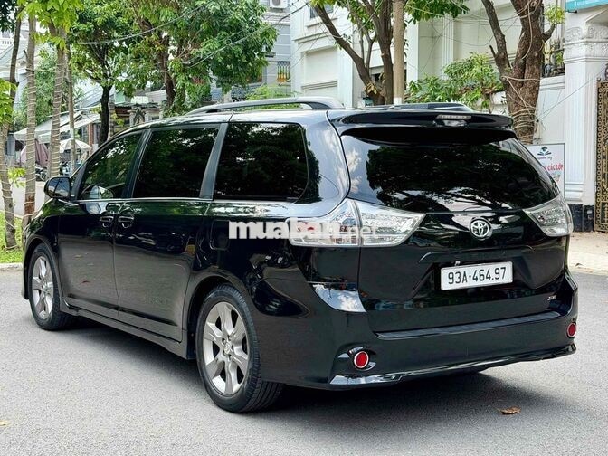 Toyota Sienna 3.5L SE 2010 Đen Mỹ bản Sport full