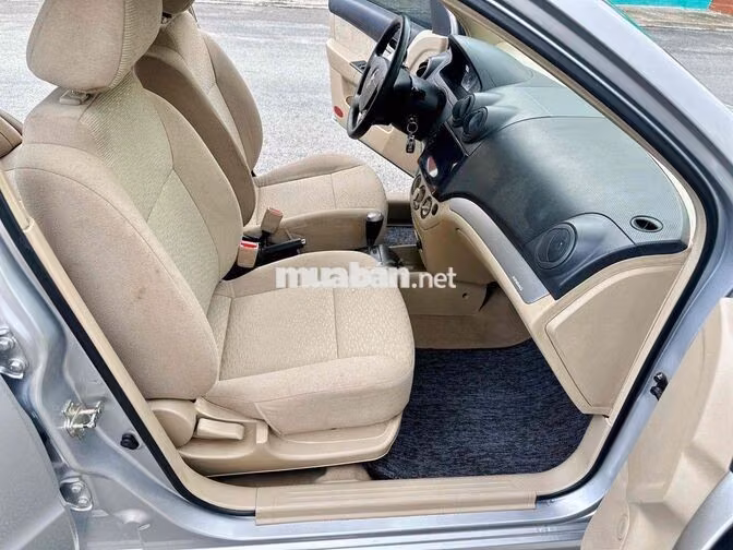 Chevrolet Aveo 2014 Tự động Bạc