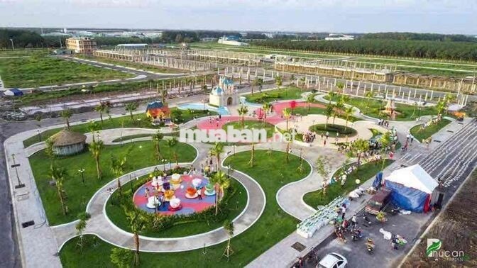 cần  bán gấp lô đất về  cali ở với con