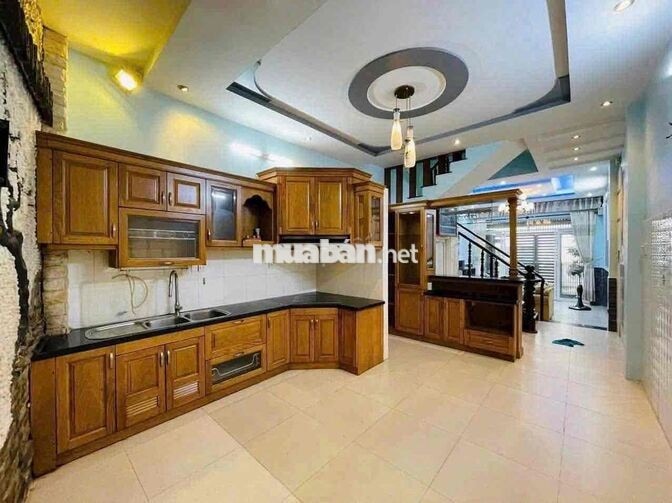 CHO THUÊ NHÀ HXT THÔNG NT CƠ BẢN 4PN DS 5 P17 GV MỚI SẠCH