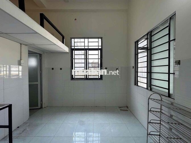 Cho Thuê Gác, Máy lạnh, Học viện hàng không, Ngoại Ngữ