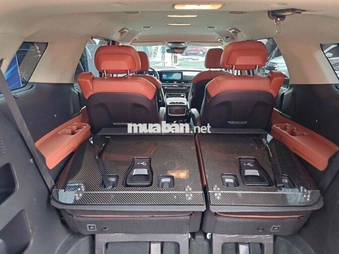 Kia Carnival 2025 máy dầu bản Premium