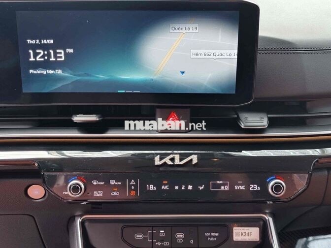 Kia Carnival 2025 máy dầu bản Premium