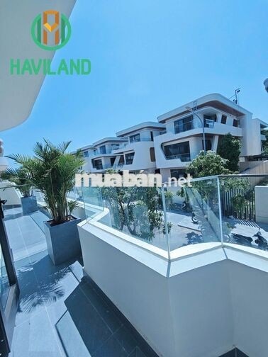 STUDIO HÓA SƠN 8 - FULL NỘI THẤT - GIẶT SẤY RIÊNG -THANG MÁY-DỌN PHÒNG