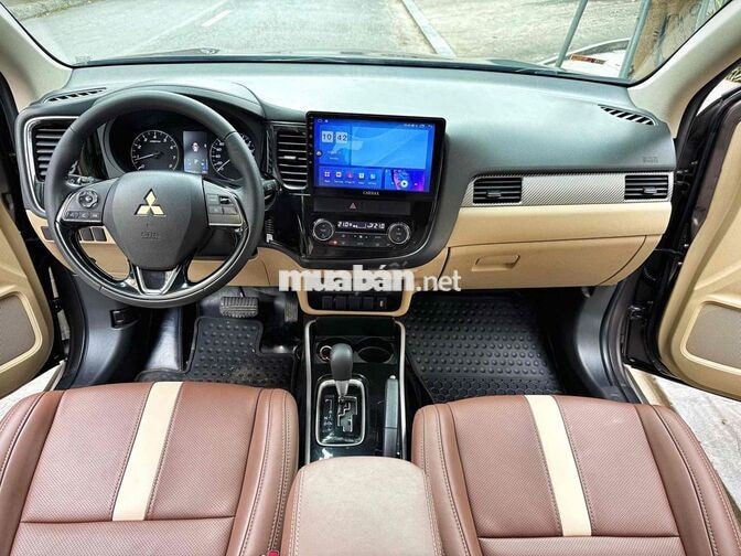 Mitsubishi Outlander CVT 2018 7 chỗ GIÁ TỐT