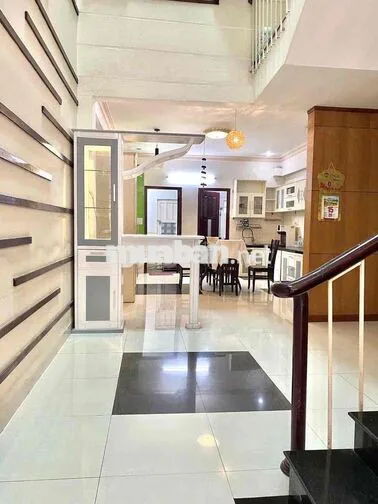 CHO THUÊ NHÀ 3 TẦNG KIỆT OTO ĐẬU ĐƯỢC NGÀY ĐÊM ĐƯỜNG TRƯNG NỮ VƯƠNG