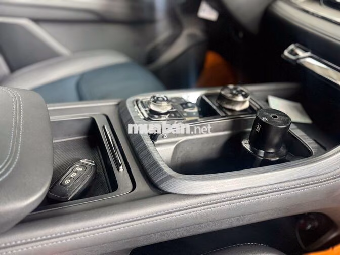 FORD TERRITORY TITANIUM X 2023_CÁ NHÂN ĐI RẤT KỸ