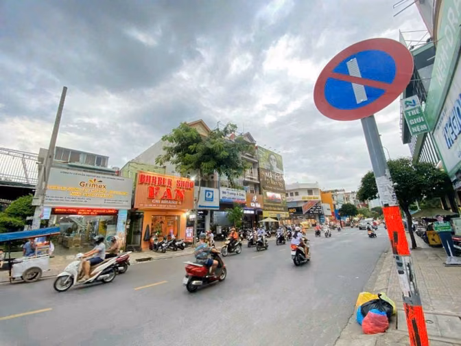 Bán nhà MTKD TÂN SƠN NHÌ 4 x 16m đúc lửng giá 14,9 tỷ
