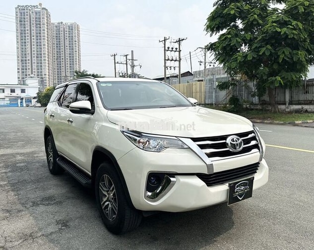 Toyota Fortuner 2.7V 2017, nhập khẩu đời đầu