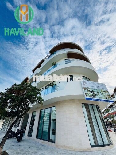 STUDIO HÓA SƠN 8 - FULL NỘI THẤT - GIẶT SẤY RIÊNG -THANG MÁY-DỌN PHÒNG