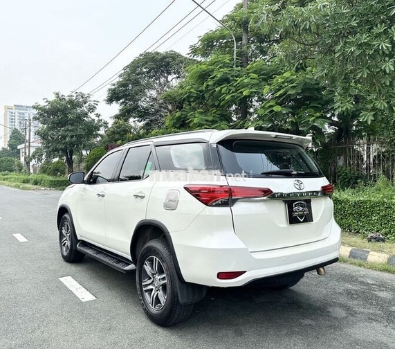 Toyota Fortuner 2.7V 2017, nhập khẩu đời đầu