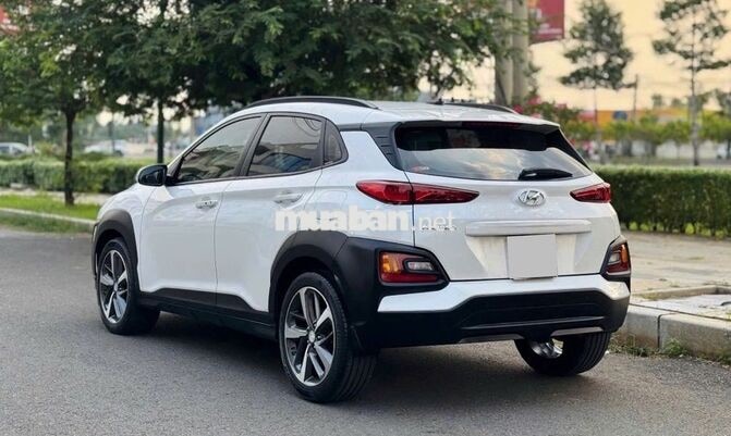 Hyundai Kona model 2021 2.0 đặc biệt Trắng