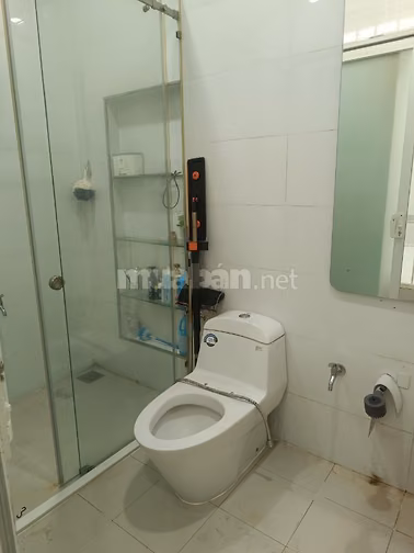 Cho thuê nhà sân vườn MT Đinh Bộ Lĩnh, P. Bình Thạnh, 5x32m, 26tr, TL