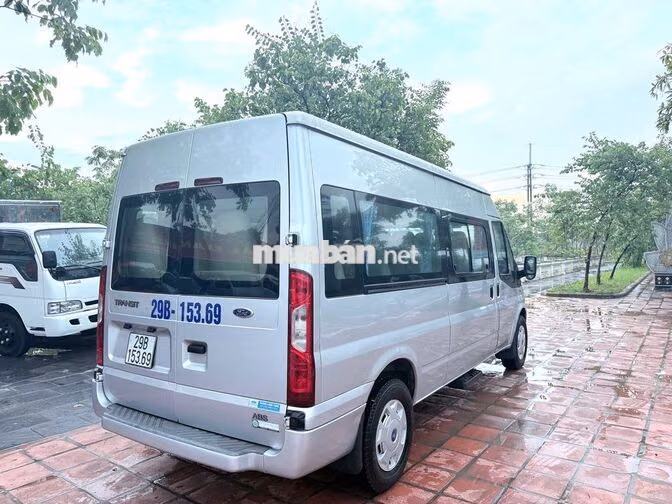 Ford Transit 16 chỗ 2016