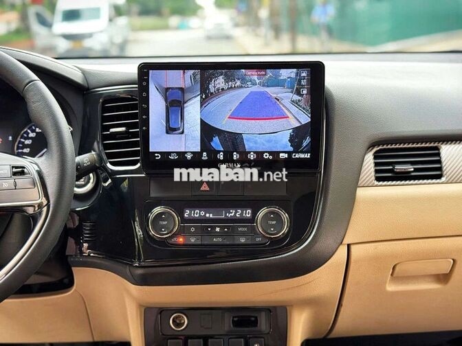 Mitsubishi Outlander CVT 2018 Nâu 7 chỗ 9 vạn