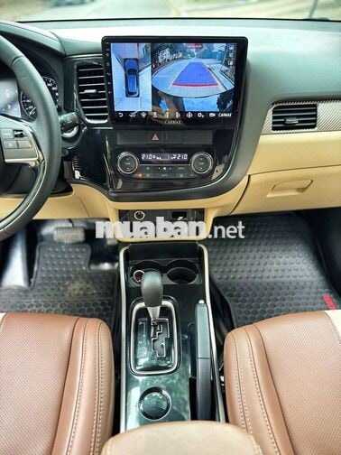 Mitsubishi Outlander CVT 2018 Nâu 7 chỗ 9 vạn