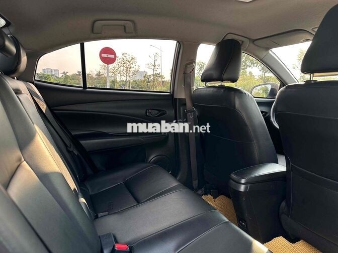 Toyota Vios E 2023 Vàng cát Số sàn
