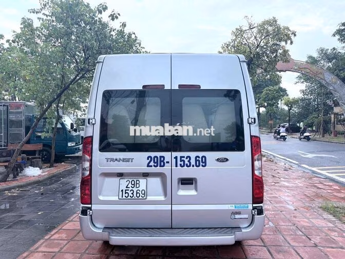 Ford Transit 16 chỗ 2016