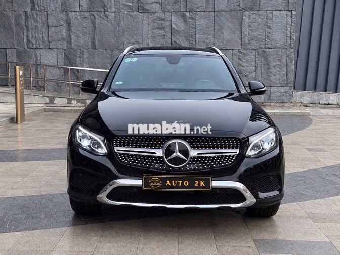 Mercedes GLC 200 2018 Đen 80000 km