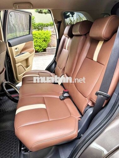 Mitsubishi Outlander CVT 2018 Nâu 7 chỗ 9 vạn